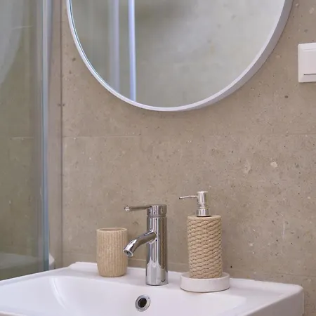 Apartment Sunny Split